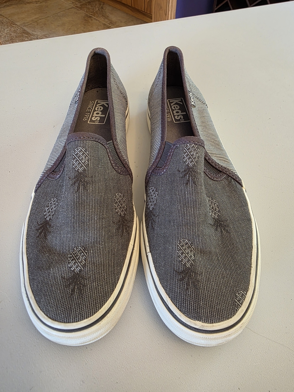 Keds Slip-On Sneakers with Pineapple Pattern - Charcoal